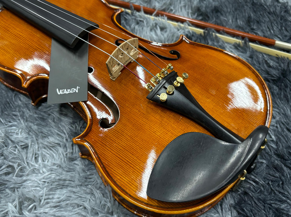 匠心的博弈：为什么VEAZEN费森SV518成了 3000 元档位小提琴的“质感天花板”？