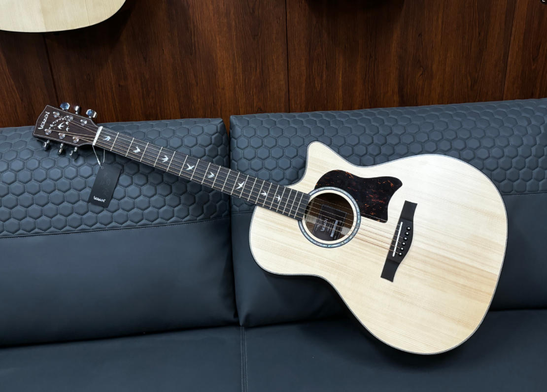 2026 新手吉他选购指南｜500-3000 元 12 款高口碑琴横评，十年从业者教你避坑